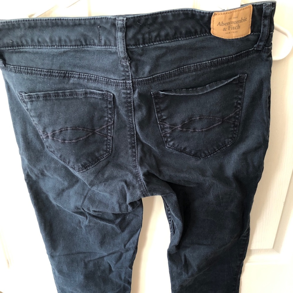 Skinny leg jeans